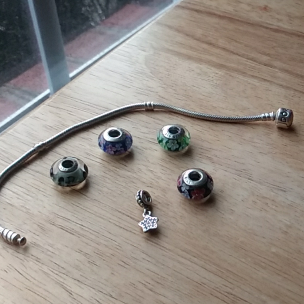 Pandora bracelet bundle